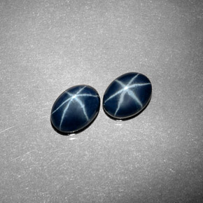 Gemas de zafiro estrella azul natural de  ct, corte óvalo, opaco