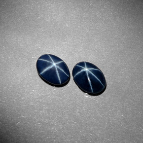 Gemas de zafiro estrella azul natural de  ct, corte óvalo, opaco