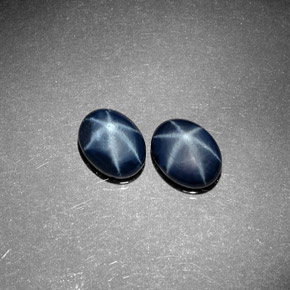 Gemas de zafiro estrella azul natural de  ct, corte óvalo, opaco