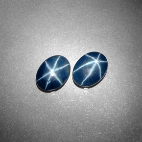 Gemas de zafiro estrella azul natural de  ct, corte óvalo, opaco