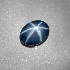 Zafiro estrella azul natural de 1,30 ct, corte óvalo, opaco