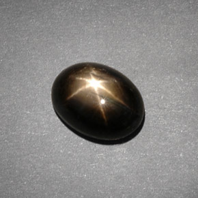 Zafiro estrella Negro natural de 4.30 ct, Corte Óvalo, Opaco