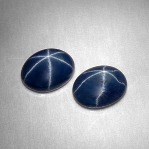 Gemas de zafiro estrella azul natural de  ct, corte óvalo, opaco