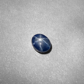 Zafiro estrella azul natural de 0,67 ct, transparente, transparente / translúcido