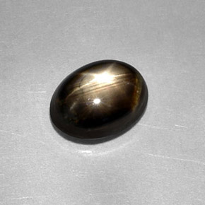 Zafiro estrella negro natural de 2,27 ct, corte óvalo, opaco
