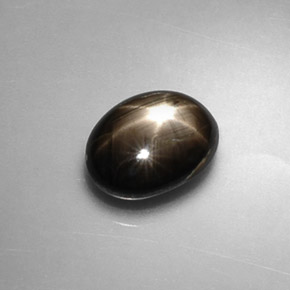 Zafiro estrella negro natural de 1,75 ct, corte óvalo, opaco