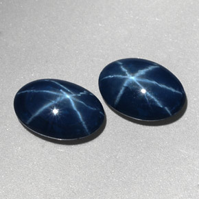 Gemas de zafiro estrella azul natural de  ct, corte óvalo, opaco