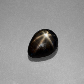 Zafiro estrella negro natural de 1,79 ct, en forma de pera, opaco