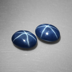Gemas de zafiro estrella azul natural de  ct, corte óvalo, opaco