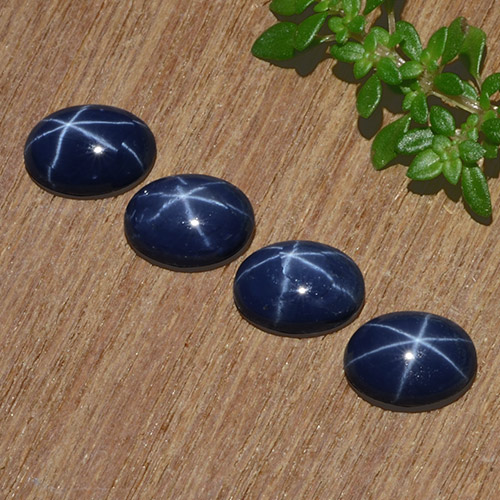 Gemas de Zafiro estrella Azul marino natural de 4.22 ct, Corte Óvalo, Opaco