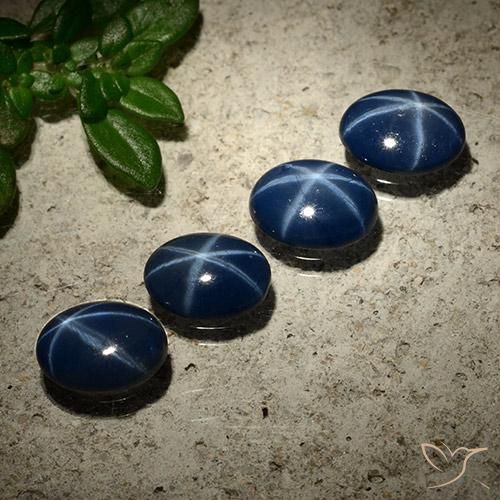2.89ctw Natural Azul oscuro Zafiro estrella, Ovalada, Opaco