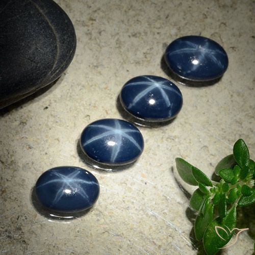 4.20ctw Natural Azul oscuro Zafiro estrella, Ovalada, Opaco
