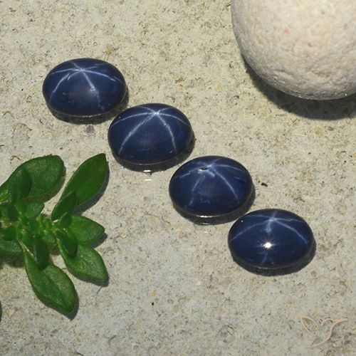 4.00ctw Natural Azul oscuro Zafiro estrella, Ovalada, Opaco