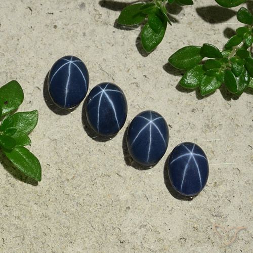3.45ctw Natural Azul oscuro Zafiro estrella, Ovalada, Opaco