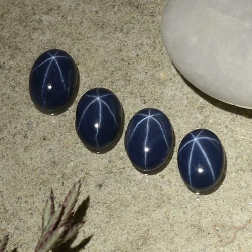 3.82ctw Natural Azul oscuro Zafiro estrella, Ovalada, Opaco