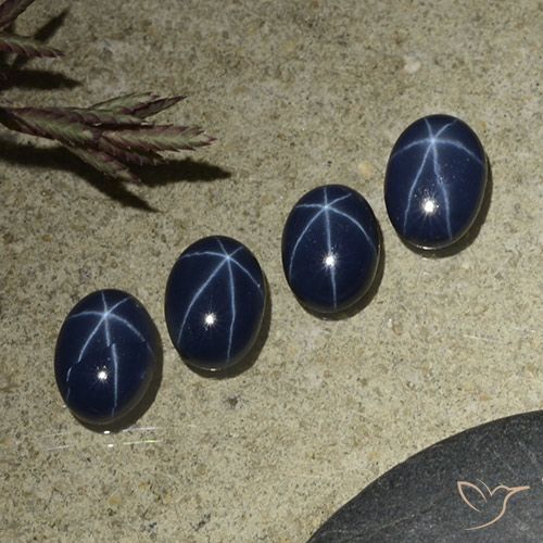 4.24ctw Natural Azul oscuro Zafiro estrella, Ovalada, Opaco