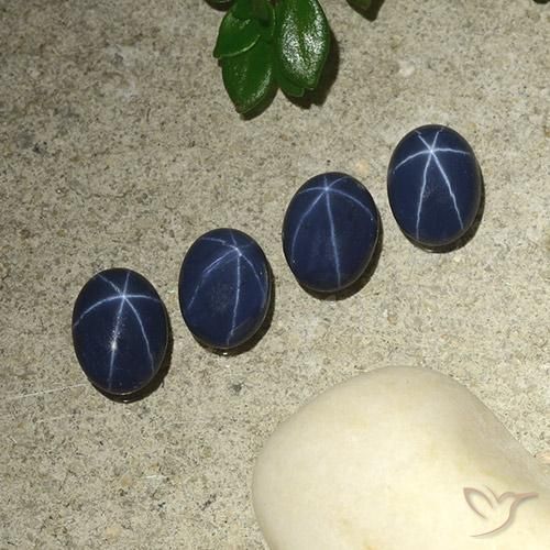 Gemas de Zafiro estrella Azul marino intenso natural de 3.56 ct, Ovalada, Opaco