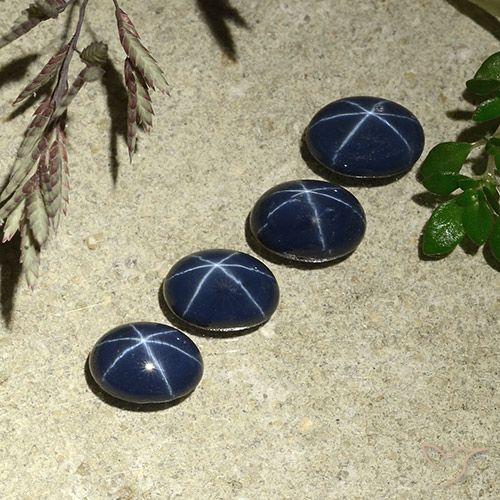 4.58ctw Natural Azul oscuro Zafiro estrella, Ovalada, Opaco