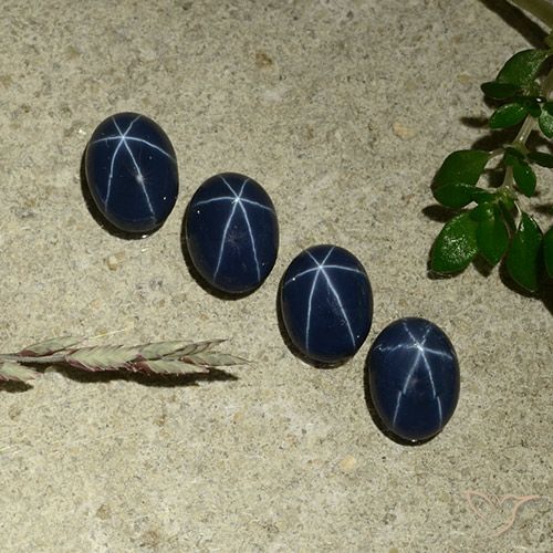 3.34ctw Natural Azul marino intenso Zafiro estrella, Ovalada, Opaco