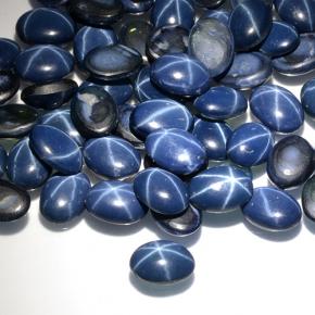 Zafiro estrella azul natural de 1,05 ct, corte óvalo, opaco