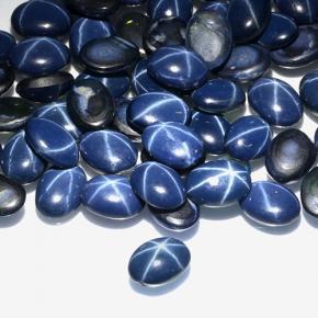Zafiro estrella azul natural de 1,05 ct, corte óvalo, opaco