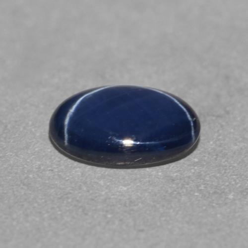 Zafiro estrella Azul oscuro natural de 0.99 ct, Corte Óvalo, Translúcido