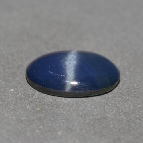 Zafiro estrella azul natural de 0,72 ct, corte óvalo, translúcido