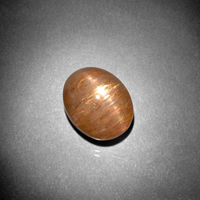 Piedra solar estrella Marrón-oro natural de 5.57 ct, Corte Óvalo, Opaco