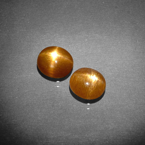 Gemas de piedra sol estrella marrón natural de  ct, corte óvalo, opaco