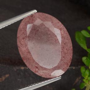 Cuarzo Fresa Rosa oscuro natural de 13.35 ct, Corte Óvalo, Translúcido