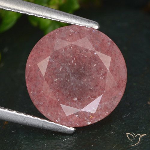 4.76ct Natural Rosado oscuro medio Cuarzo fresa, Redondo, Translúcido