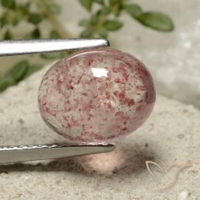 Cuarzo fresa Rosado medio natural de 3.80 ct, Ovalada, Translúcido