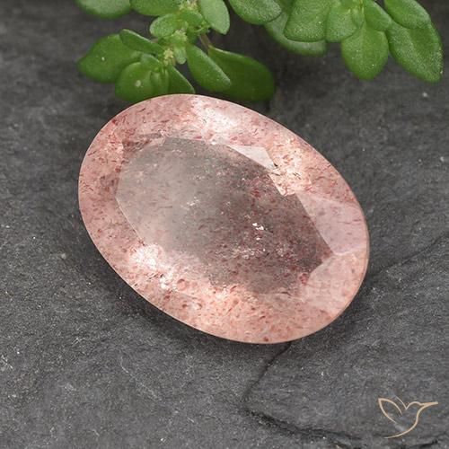 Cuarzo fresa Rosado claro medio natural de 4.78 ct, Ovalada, Translúcido