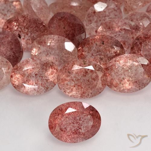 Cuarzo fresa Rosado claro natural de 1.73 ct, Ovalada, Translúcido