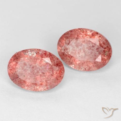 Gemas de Cuarzo fresa Rosa oscuro natural de 2.39 ct, Ovalada, Translúcido