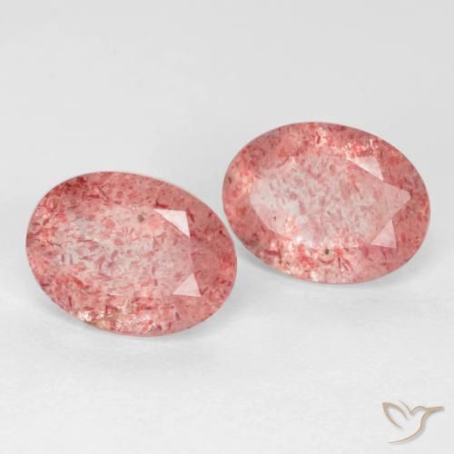 Gemas de Cuarzo fresa Rosado claro natural de 2.39 ct, Ovalada, Translúcido