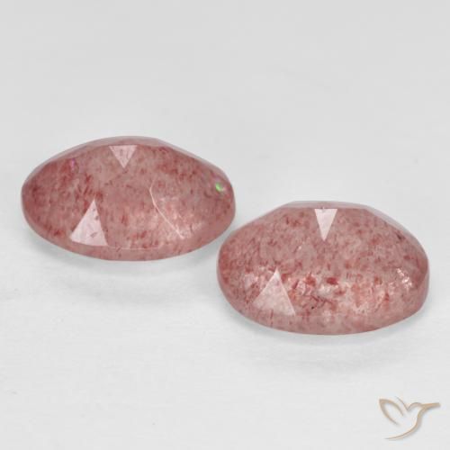 Gemas de Cuarzo fresa Rosado terroso natural de 2.69 ct, Ovalada, Translúcido