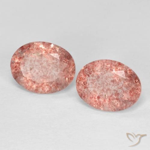 3.17ctw Natural Medium Dark-Pink cuarzo fresa, Ovalada, Transparente