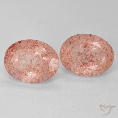 3.82ctw Natural Rojo mariquita cuarzo fresa, Ovalada, Transparente