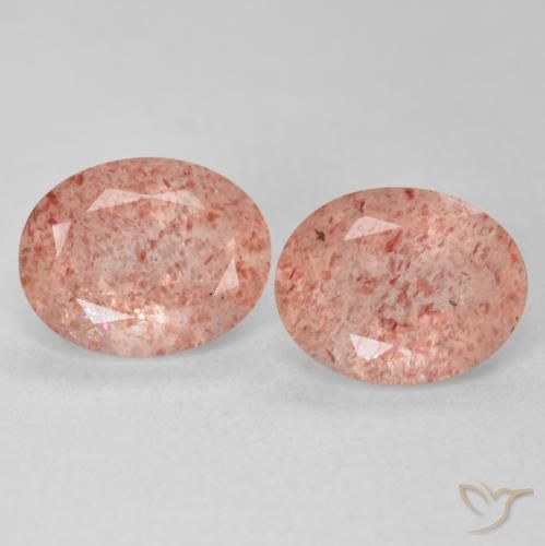Gemas de Cuarzo fresa Rojo mariquita natural de 3.82 ct, Ovalada, Transparente