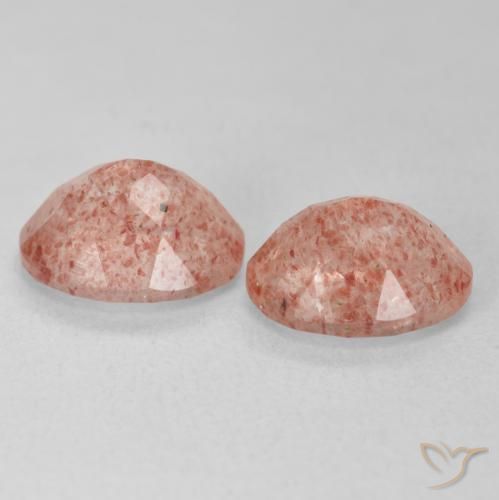 Gemas de Cuarzo fresa Rojo mariquita natural de 3.82 ct, Ovalada, Transparente