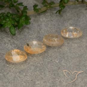 Gemas de Piedrasol Naranja cantaloupe natural de 2.05 ct, Corte Óvalo, Translúcido