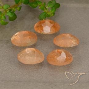 Gemas de Piedrasol Naranja rojizo natural de 2.47 ct, Ovalada, Translúcido
