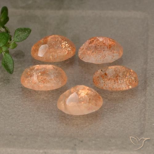 Gemas de Piedrasol Naranja rojizo natural de 2.57 ct, Ovalada, Translúcido