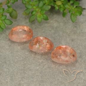 Gemas de Piedrasol Naranja jengibre natural de 1.86 ct, Ovalada, Translúcido