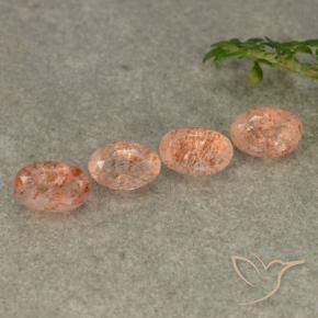 Gemas de Piedrasol Naranja jengibre natural de 2.11 ct, Ovalada, Translúcido