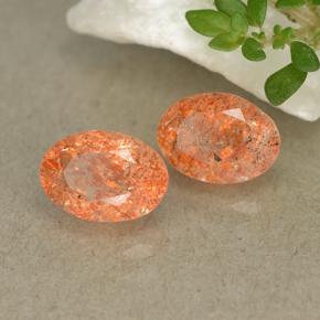 Gemas de Piedrasol Naranja rojizo natural de 1.72 ct, Corte Óvalo, Translúcido