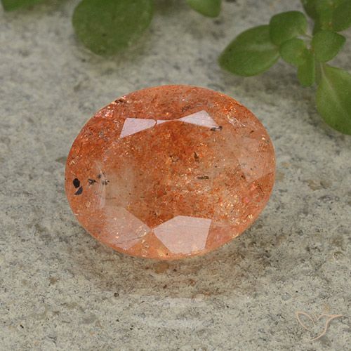 4.42ct Natural Naranja medio Piedrasol, Ovalada, Translúcido