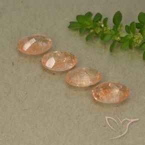 Gemas de Piedrasol Naranja cantaloupe natural de 2.97 ct, Ovalada, Translúcido