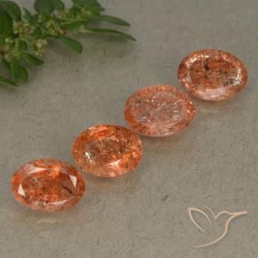 Gemas de Piedrasol Naranja medio natural de 3.06 ct, Ovalada, Translúcido